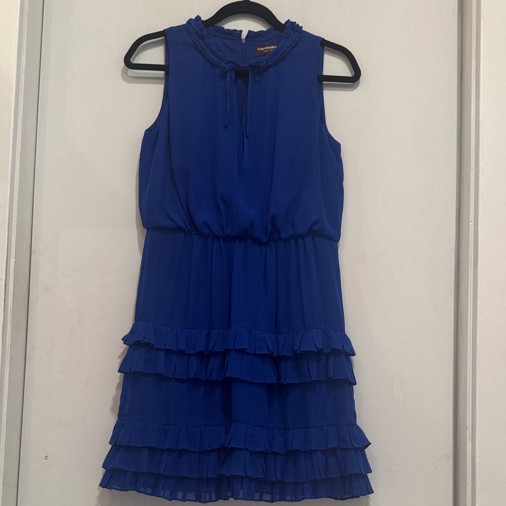 Johnston & Murphy size 4 Royal Blue Sleeveless Dress